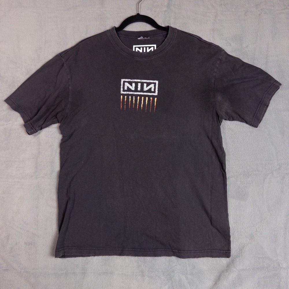 Nine Inch Nails T-Shirt Mens XL Faded Black The Downward Spiral Band Tee Graphic